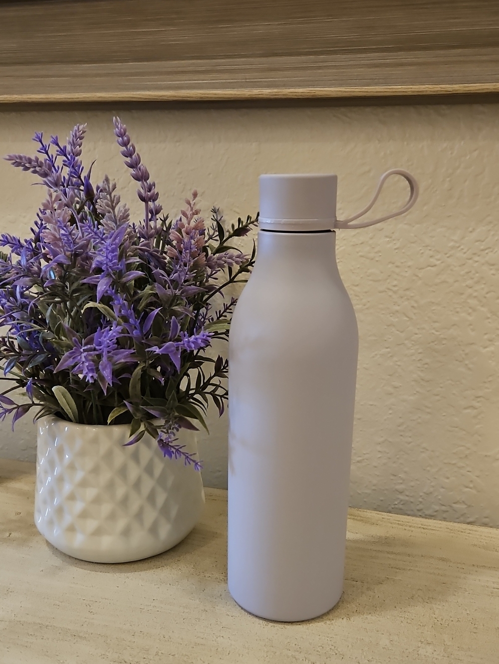 Lavender Matte Insulated Water Bottle with Loop Cap